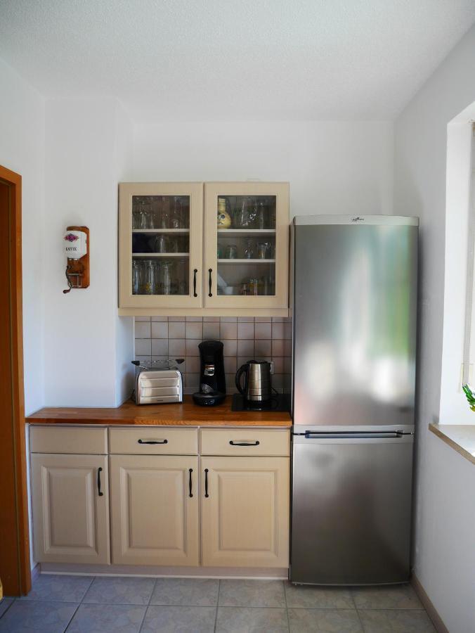 Ferienwohnung Eichkatzel Zell Bagian luar foto