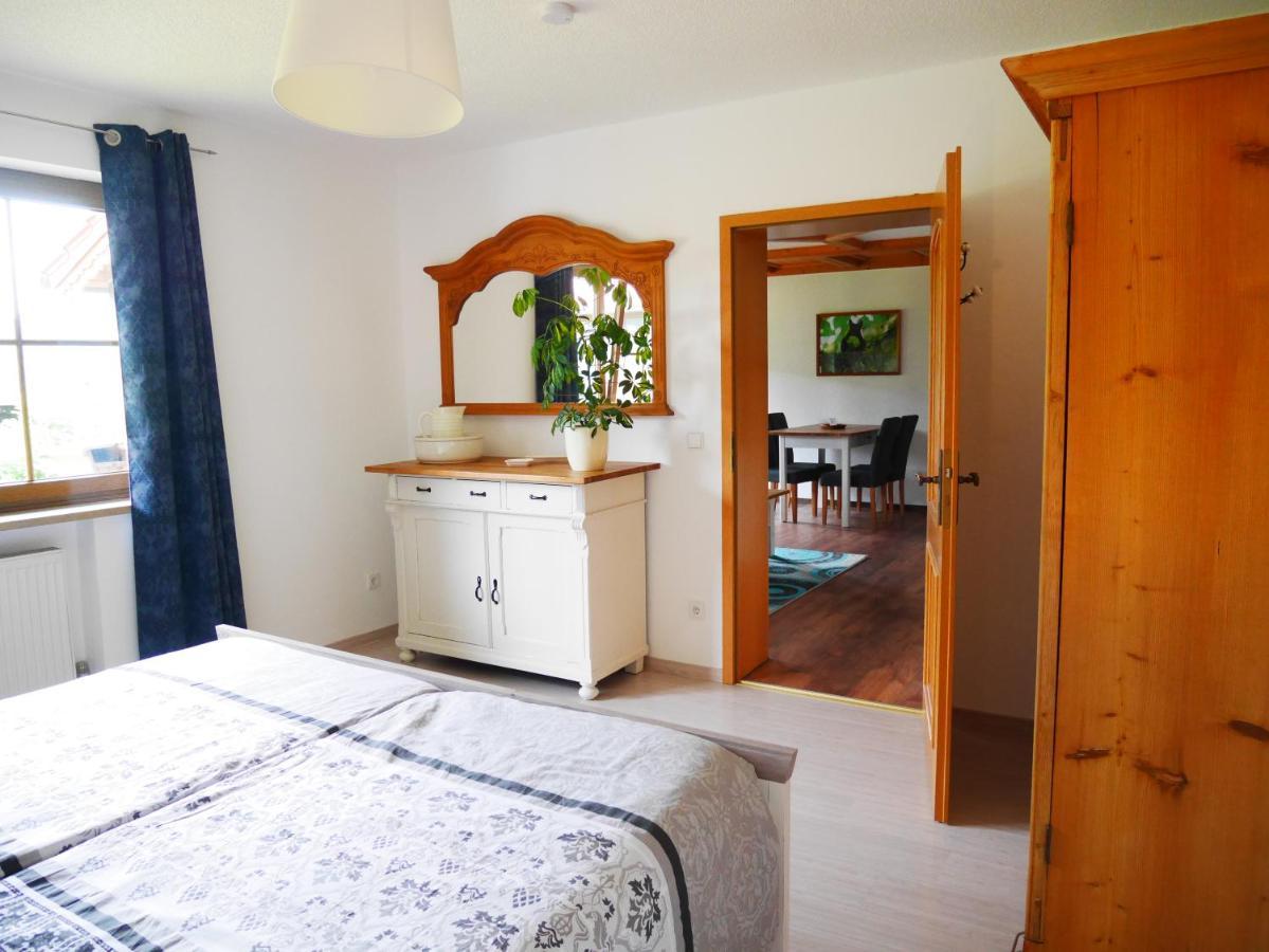 Ferienwohnung Eichkatzel Zell Bagian luar foto