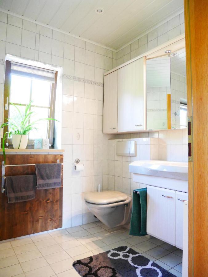 Ferienwohnung Eichkatzel Zell Bagian luar foto